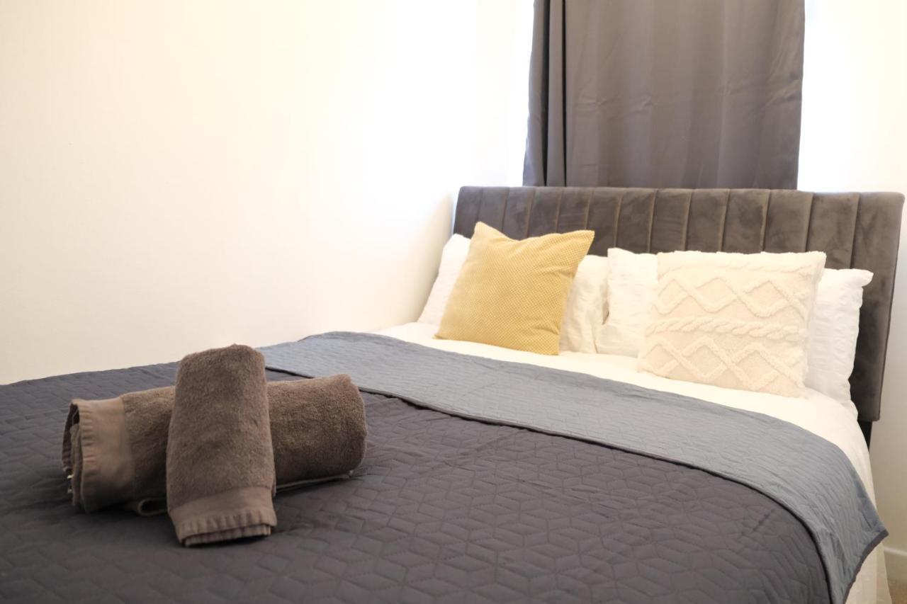 Bee Stays - Maliston House Great Sankey Εξωτερικό φωτογραφία