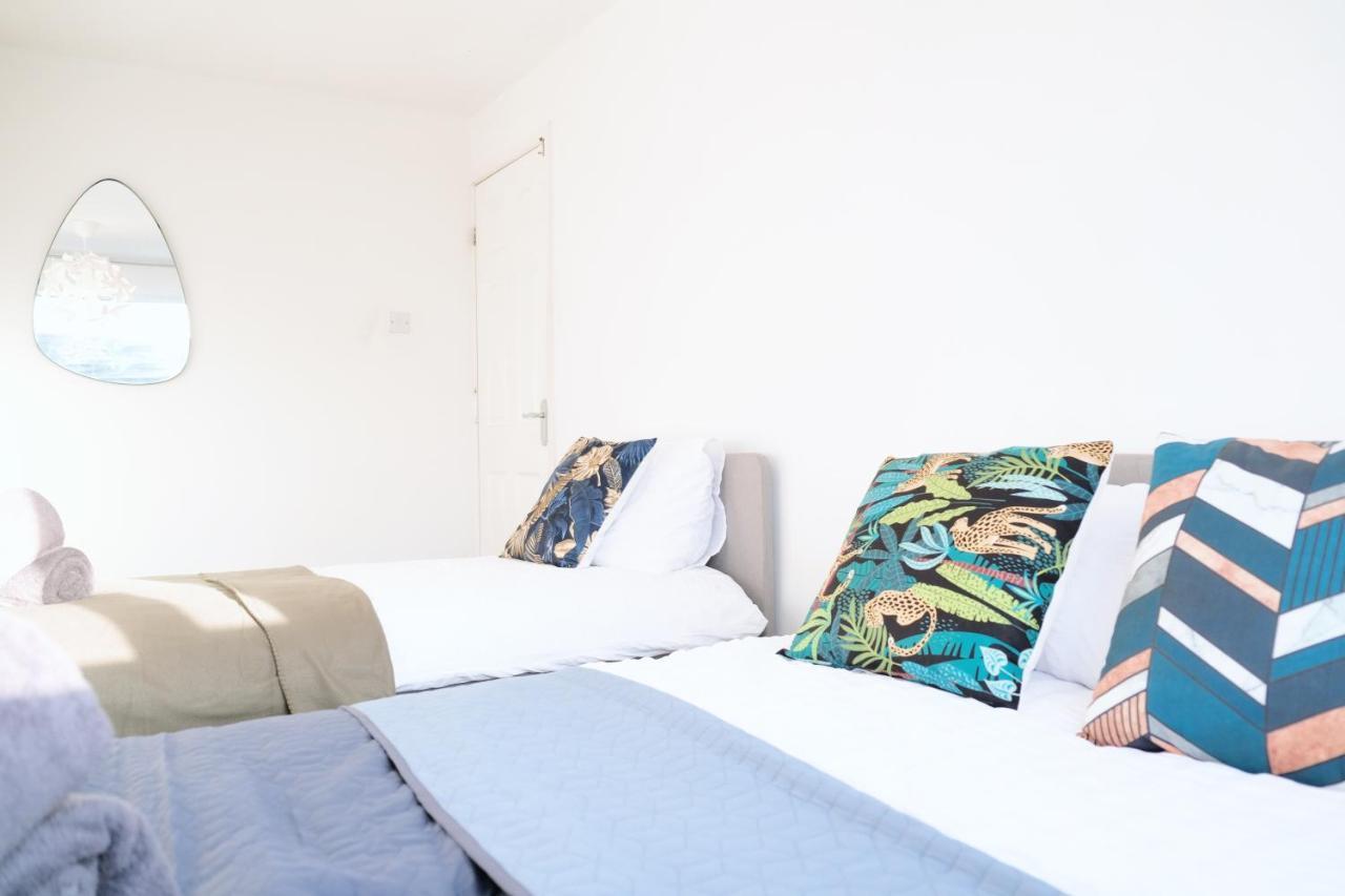 Bee Stays - Maliston House Great Sankey Εξωτερικό φωτογραφία